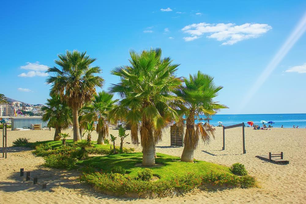 Fully Renovated Apartment In The Heart Of Fuengirola, 2 Min Walk To The Beach Exterior foto